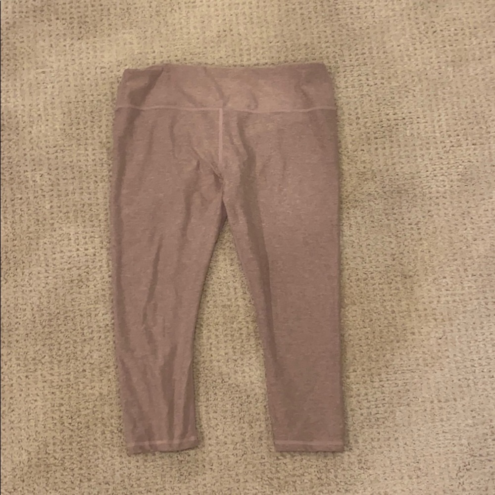 Light Pink Cropped Leggings